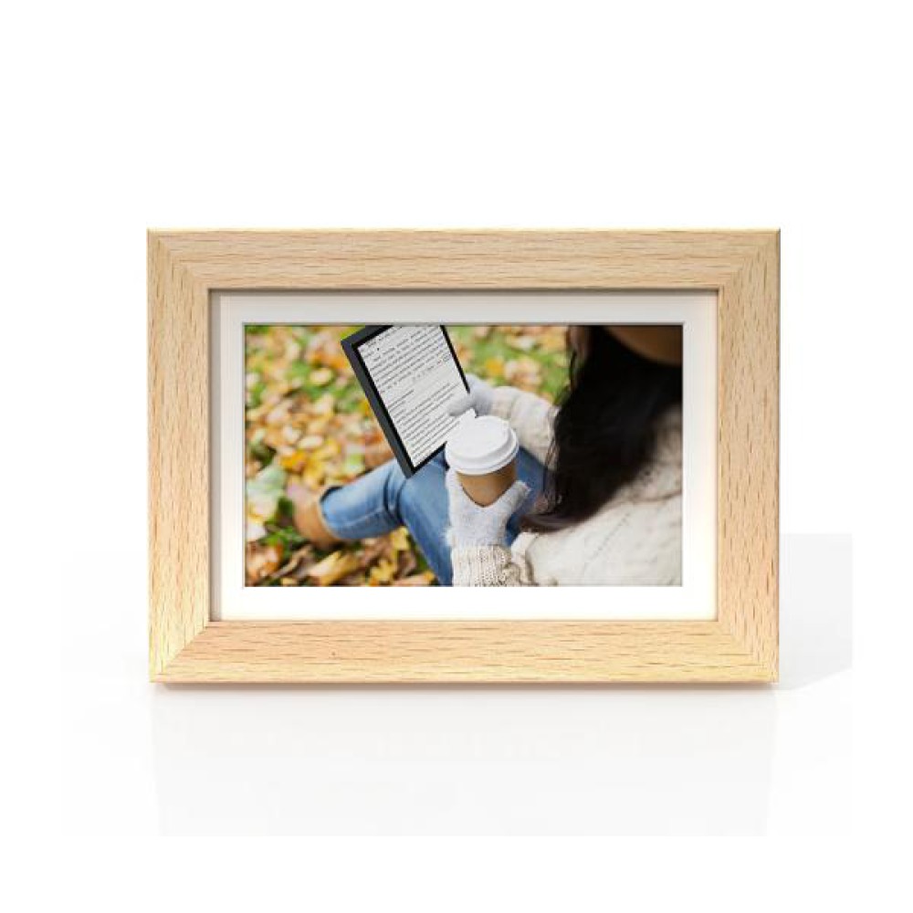 Bigme F7 7.3 Inch WiFi Color E-ink Photo Frame Bigme F7 7.3 Inch WiFi Color E-ink Photo Frame