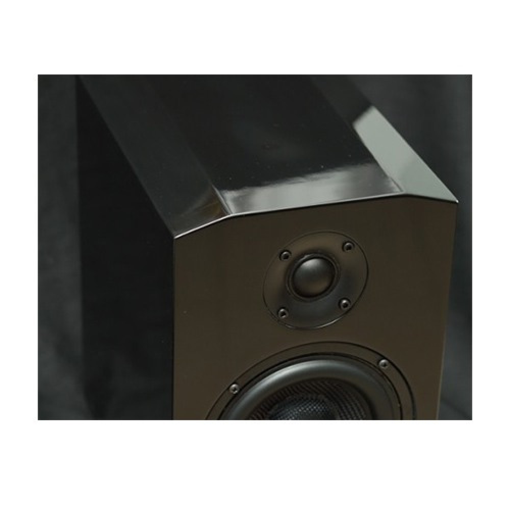 TITAN 40 2way back ported small Bookshelf Speaker TITAN 40 2way back ported small Bookshelf Speaker